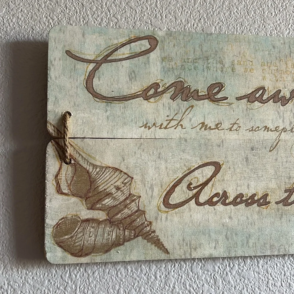 Wall decor